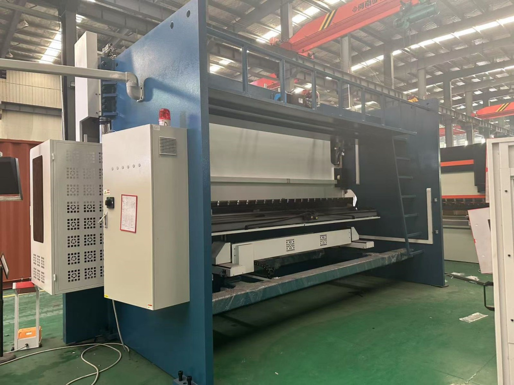 Листогибочный пресс DIGG-SP-400T/4000
