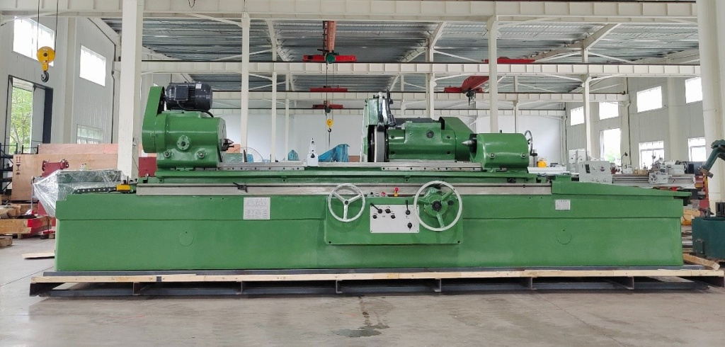 Круглошлифовальный станок М1350×3000