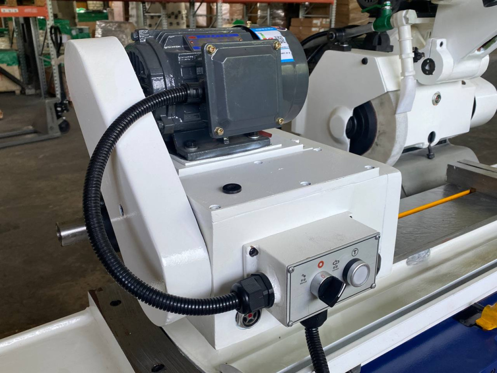 Круглошлифовальный станок M1420x500