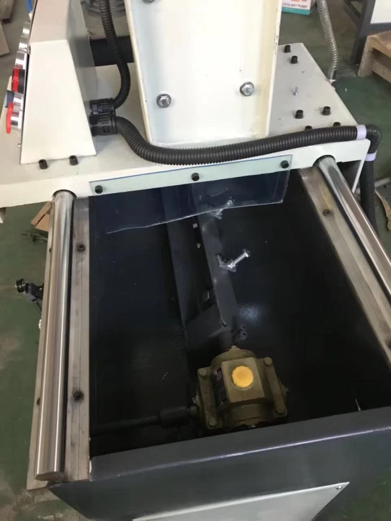 Станок для заточки промышленных ножей MDJ-1000