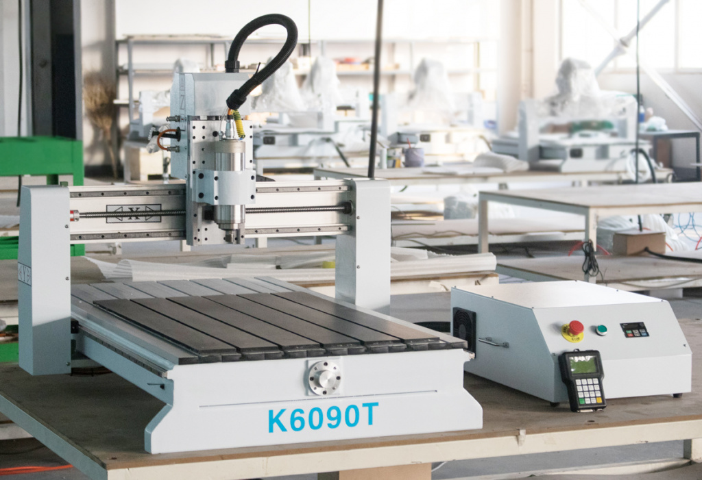 Фрезерный станок с ЧПУ