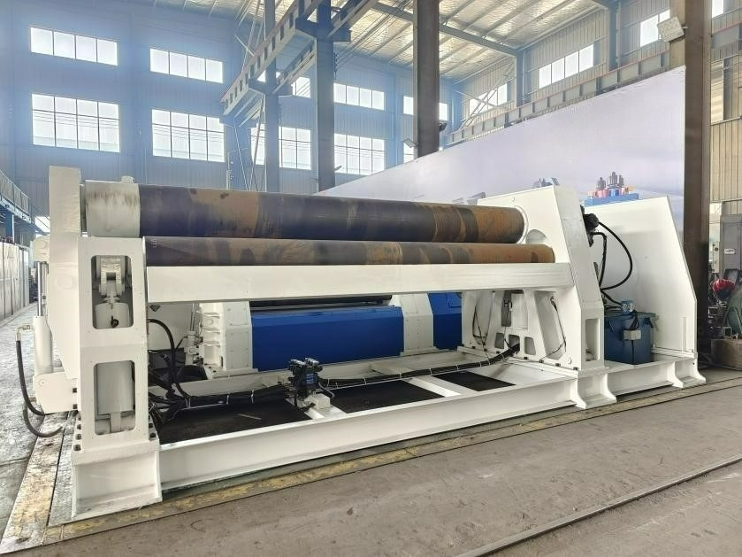 Четырехвалковый листогибочный пресс W12-6x1500