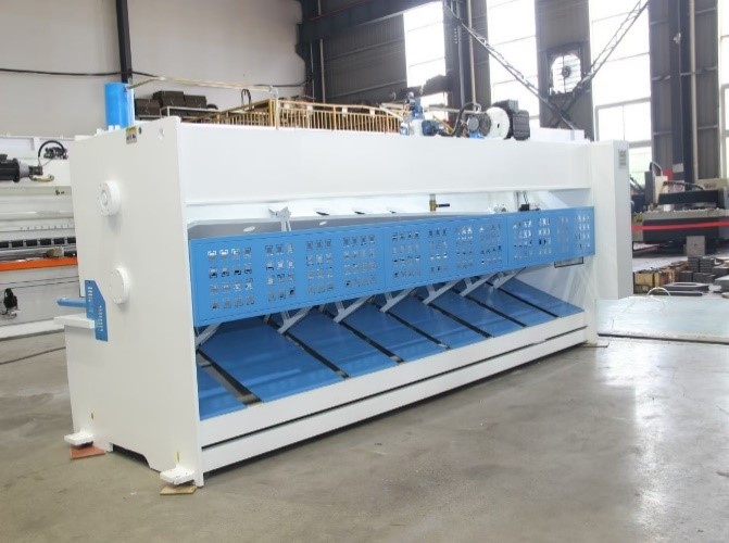 Гильотина для листовой стали QC11K-20×3200