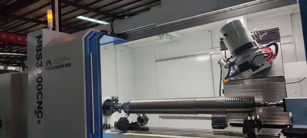 5-осевой обрабатывающий центр для изготовления протяжек NBS3000CNC5