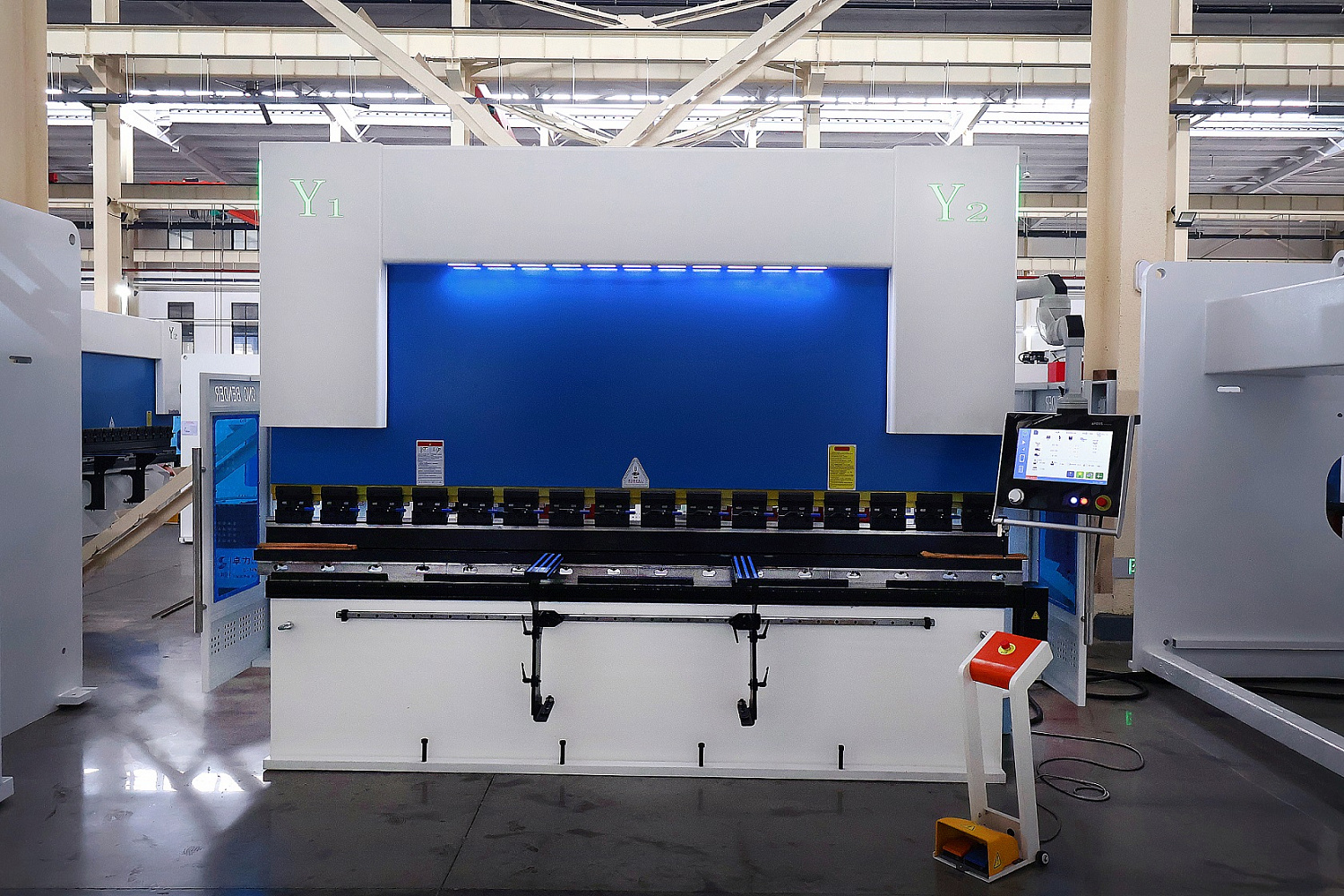 Листогибочный пресс 4+1 PSH-250T3200
