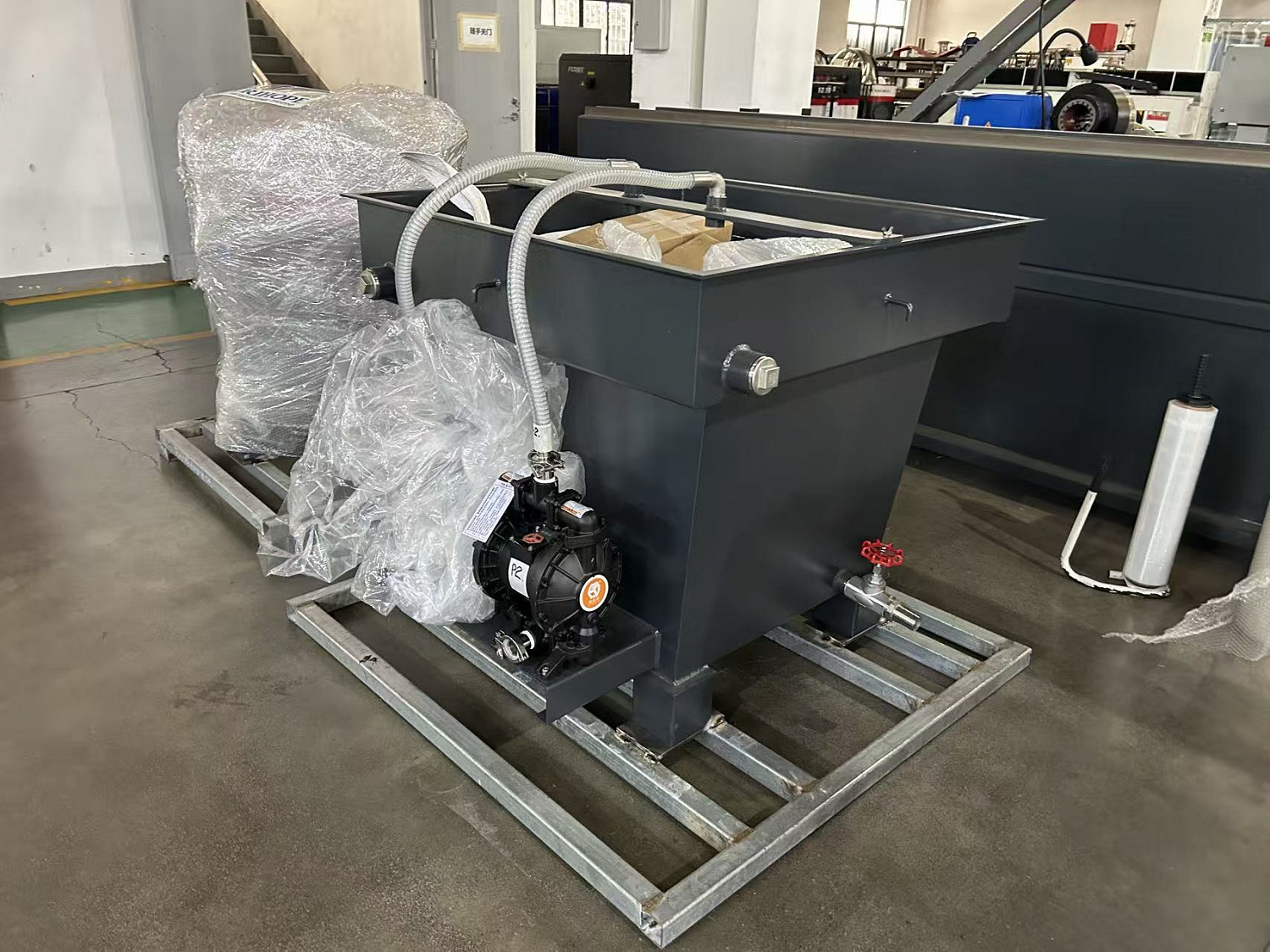 Оборудование для гидроабразивной резки PowerJet200G (2500 x 12500 mm)